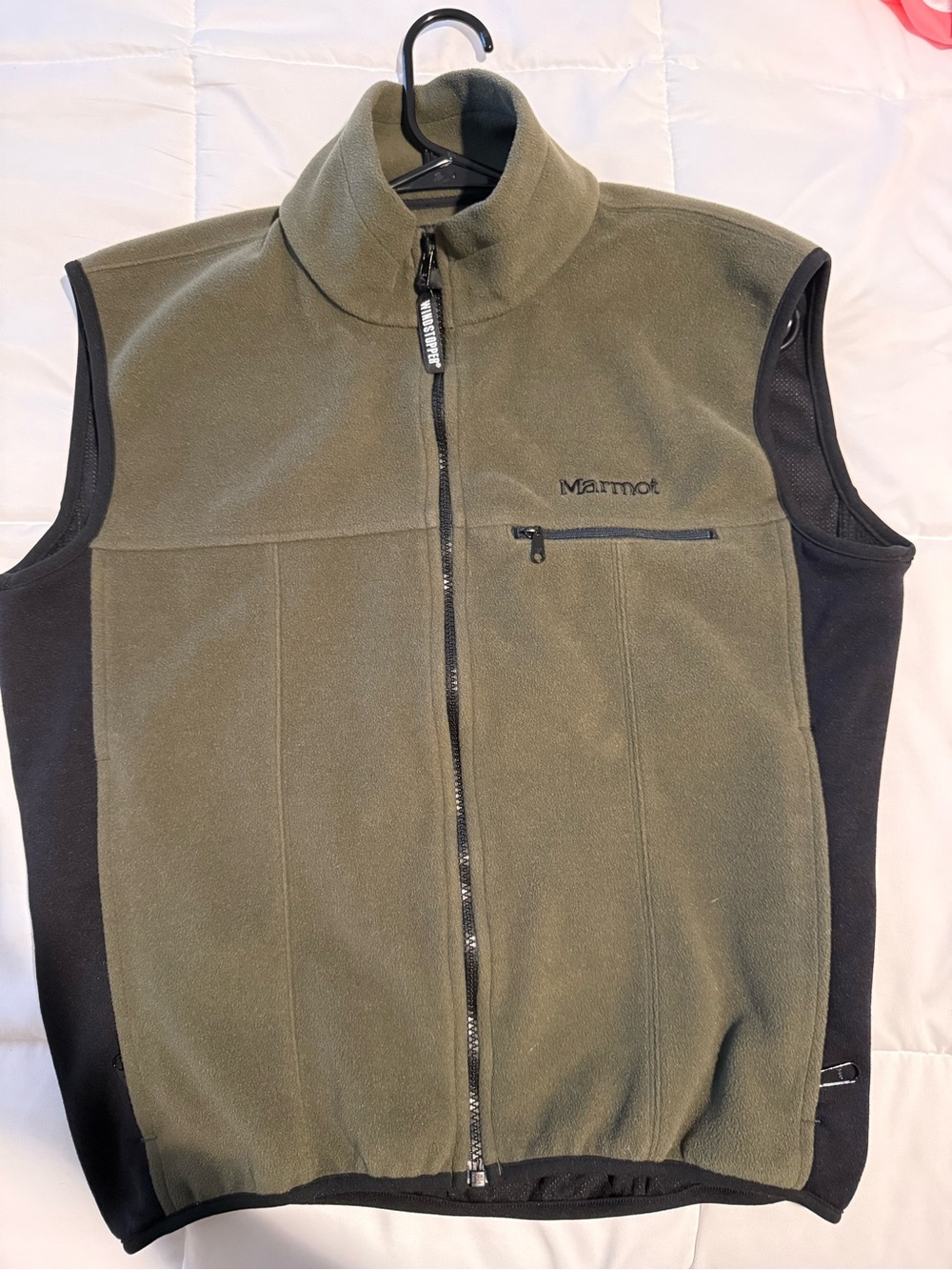 Marmot Olive Green and Black Men's Fleece Vest